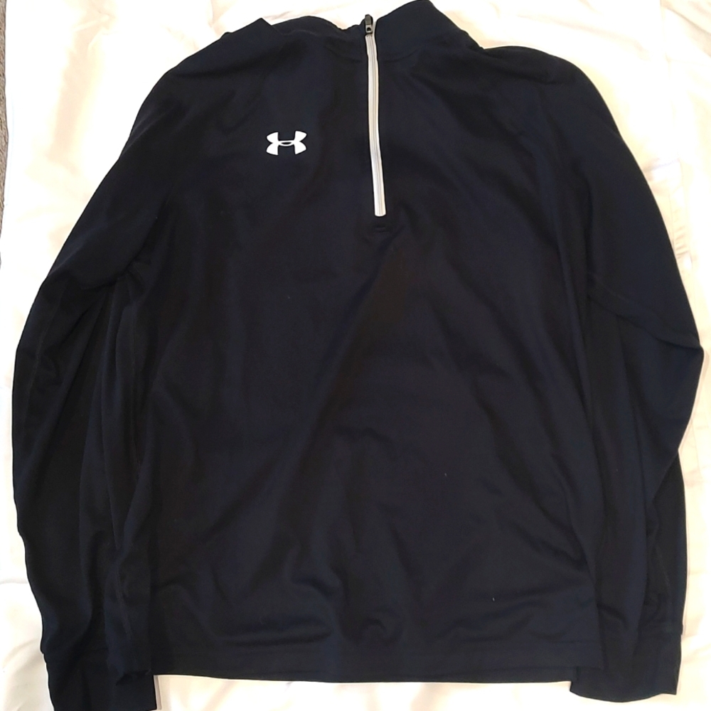 Long sleeve golf shirt